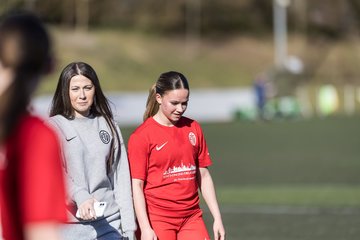 Bild 226 - wBJ Eimsbuettler TV - VfL Wolfsburg : Ergebnis: 1:3